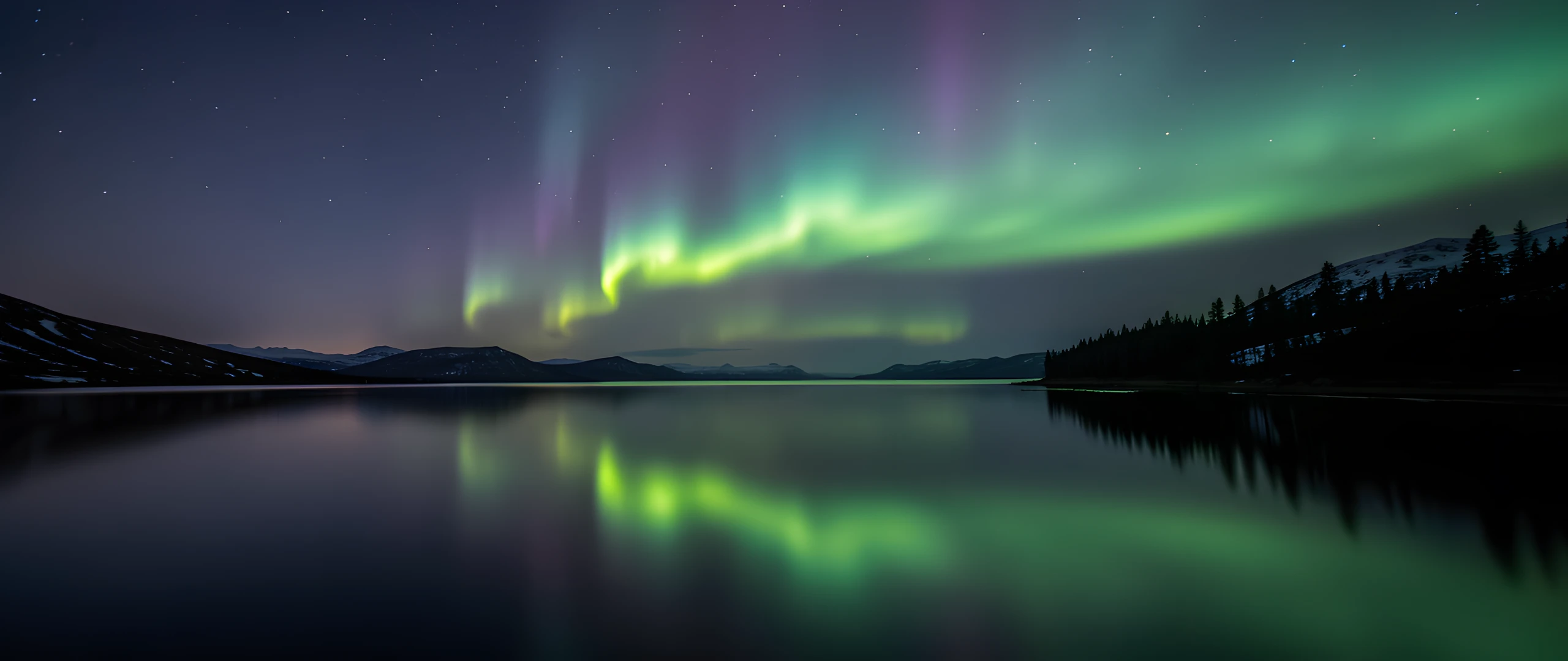 Aurora Ocean Haze