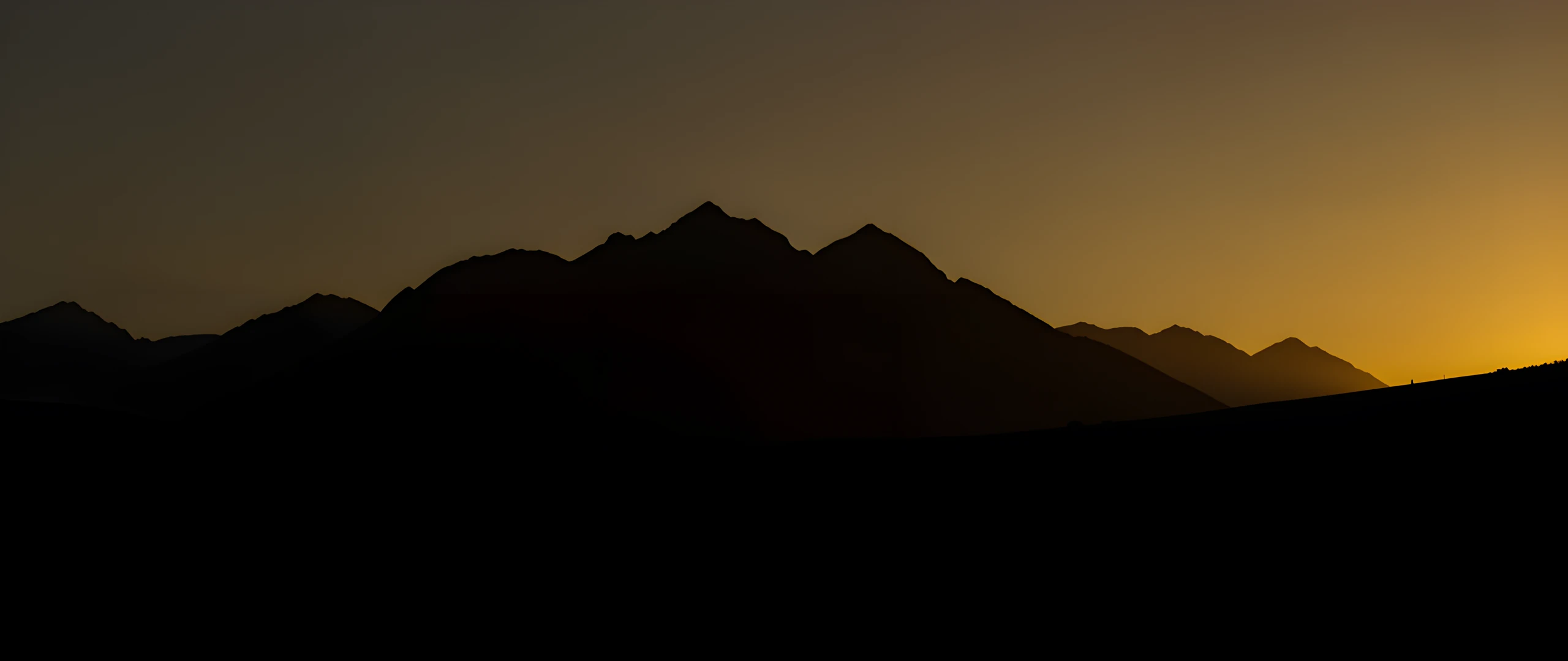 Golden Mountain Peaks